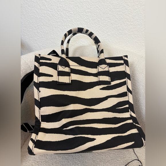 Marc Jacobs Black and Cream Animal Print Bag - Picture 3 of 6
